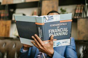 Read more about the article Navigating Financial Challenges: Overcoming Setbacks and Bouncing Back Stronger (Updated)