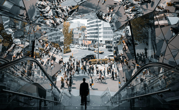 You are currently viewing Building the Kaleidoscope Workplace: A Guide to Fostering Diversity & Inclusion