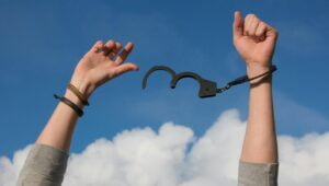 Read more about the article Breaking the Chains: 4 Self-Sabotaging Habits We All Face (And How I Overcame Them)
