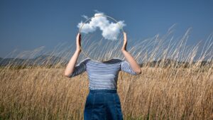 Read more about the article Emotional Clarity: Breaking the Spiral of Reaction